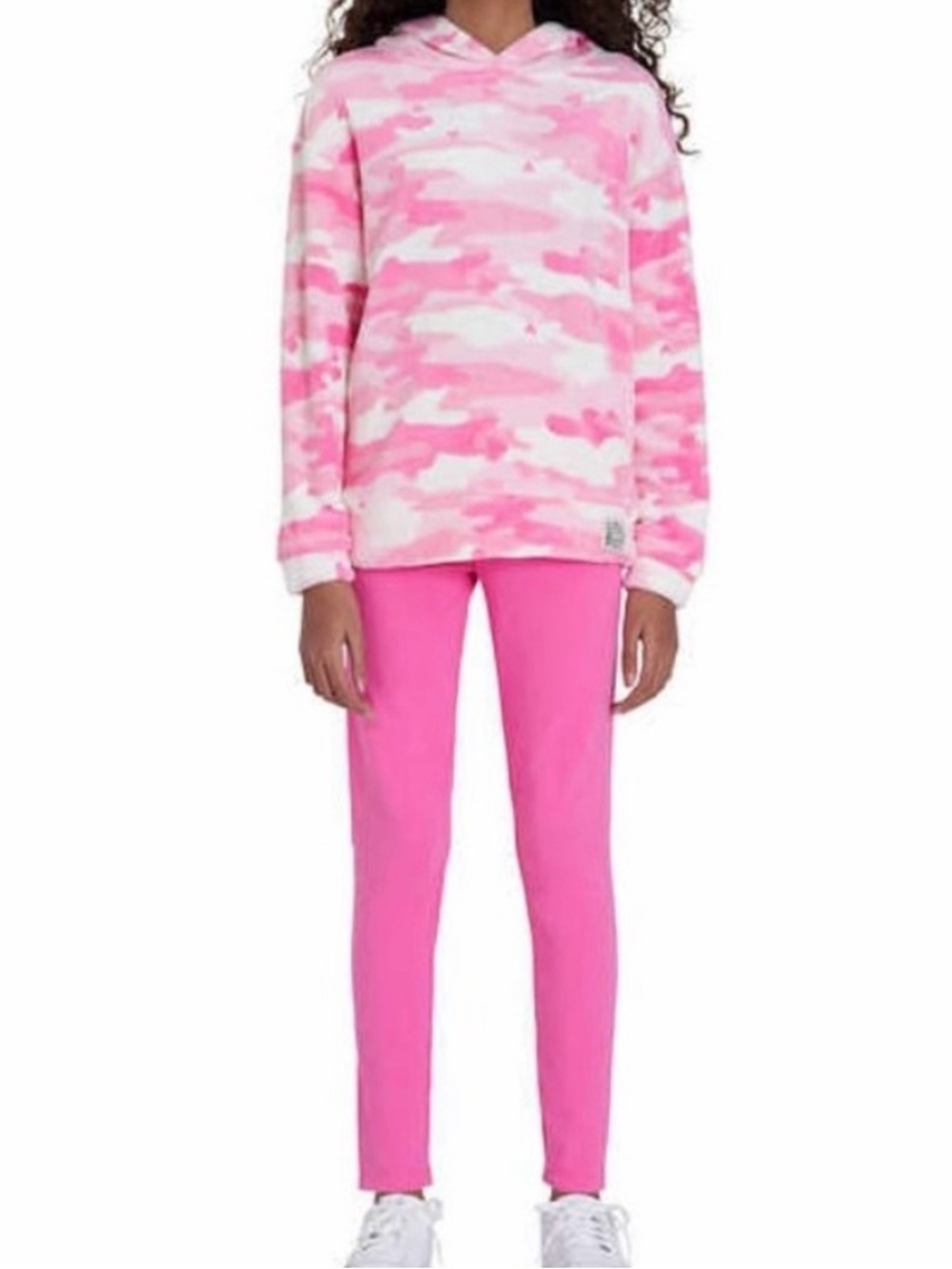🆕- Lucky Brand Plush Pink Camo Hoodie & Legging Set. Size: 7-8